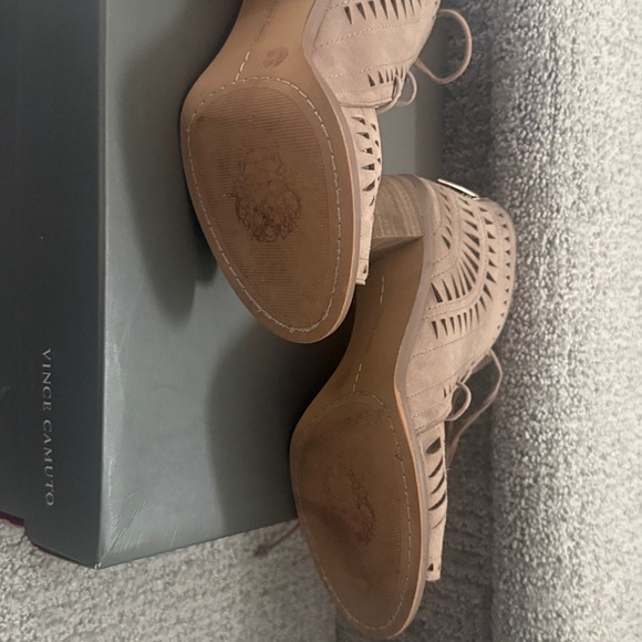 Vince Camuto Tarita Heels - Picture 8 of 8